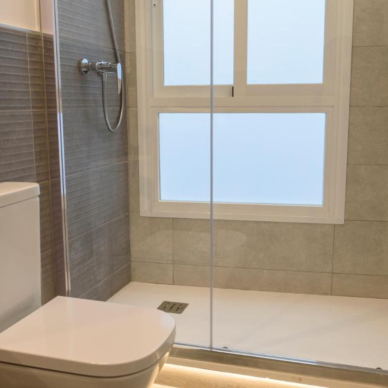 Apartamentos Constitución by Renthas - Apartamento con 4 dormitorios - 1