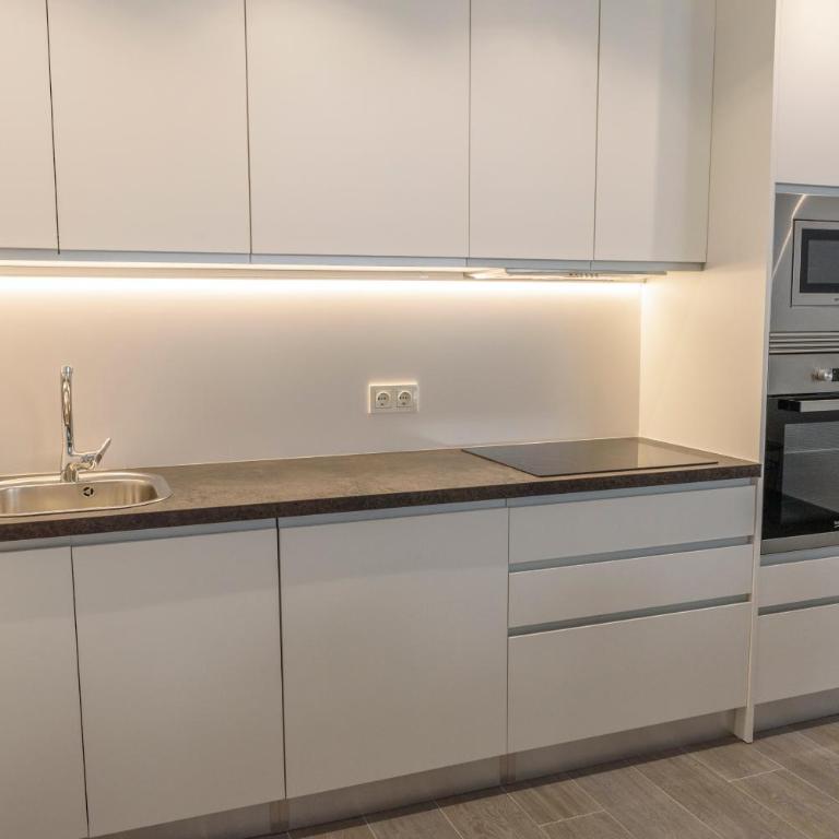 Apartamentos Constitución by Renthas - Apartamento con 4 dormitorios - 14