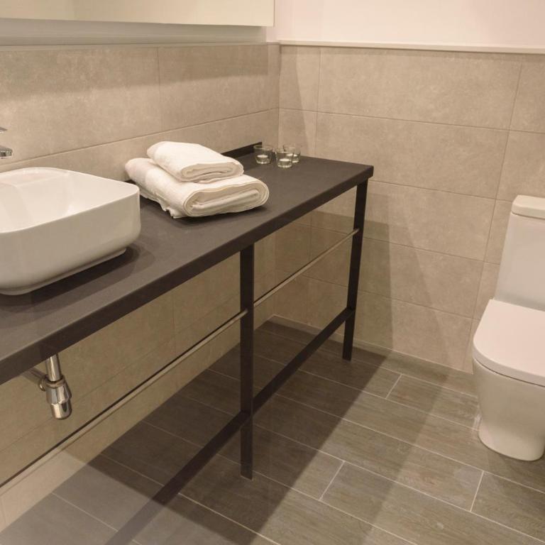 Apartamentos Constitución by Renthas - Apartamento con 4 dormitorios - 34