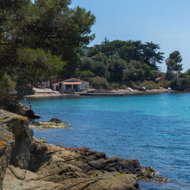 AGAY le pti bonheur 60m2 rez de jardin, en bord de mer - Appartamento con 2 Camere da Letto - 2
