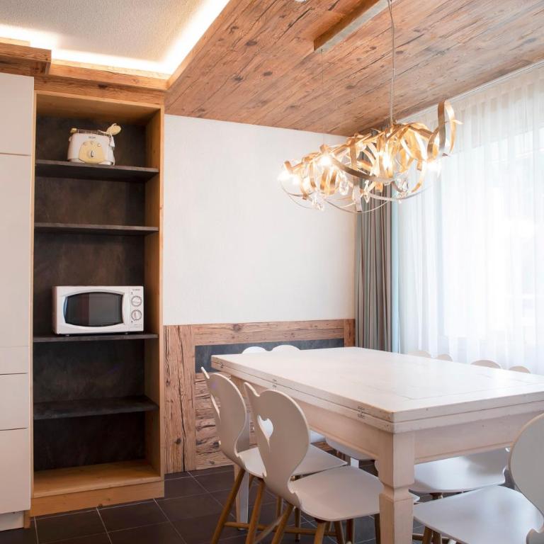 Hotel Hemizeus & Iremia Spa - Duplex Apartment Mira - 5