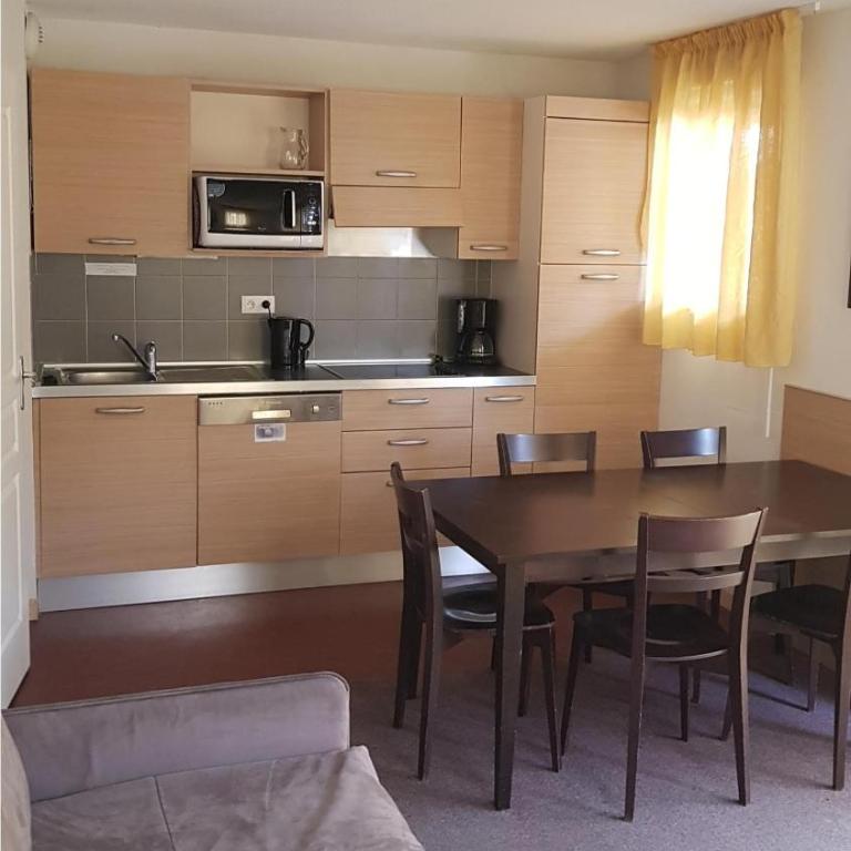 Vacancéole - Les Chalets du Verdon - Appartement 2 Chambres - 10