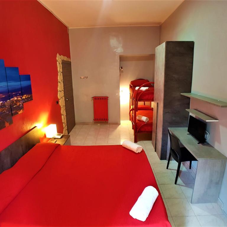 Hotel Ginevra - Camera Tripla con Bagno in Comune - 11