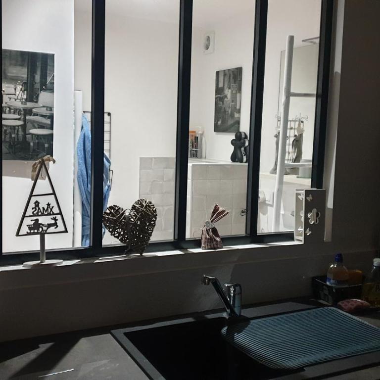 AU NID COSY D'ISA A GERARDMER VOSGES - Spas privatifs - Chambre Double avec Terrasse et Jacuzzi Privé - 14
