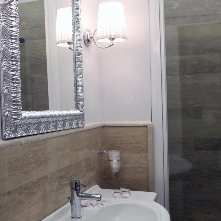 Piccolo di Piazza di Spagna Suites - Suite con Vasca Idromassaggio - 6