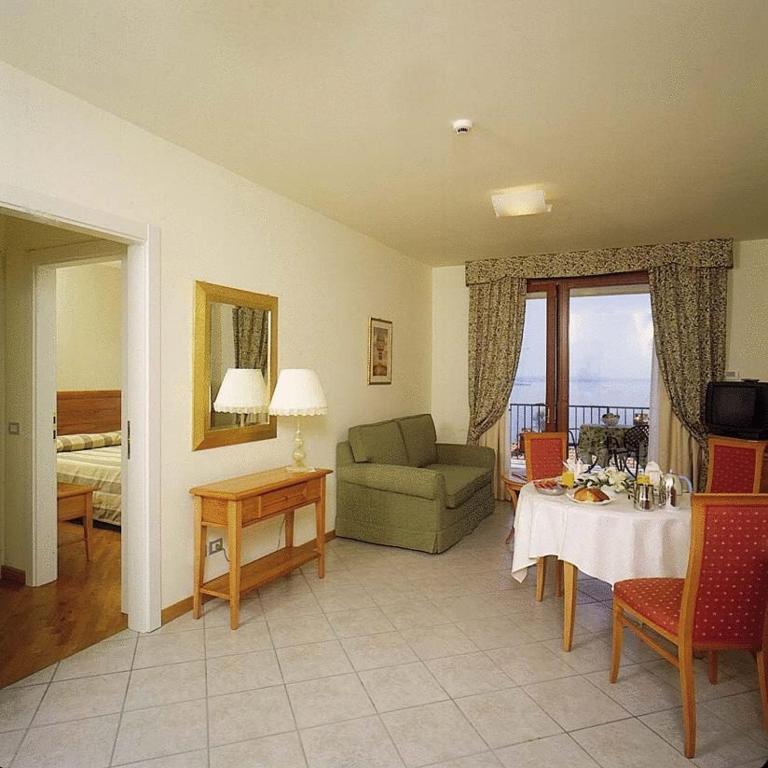 Appartamenti Borgo - Appartamento Deluxe con 1 Camera da Letto e con Vista Lago - 3