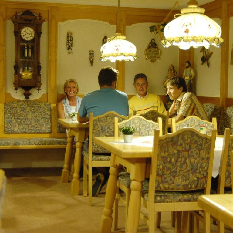 Haus Iris - Doppelzimmer ohne Balkon - 5