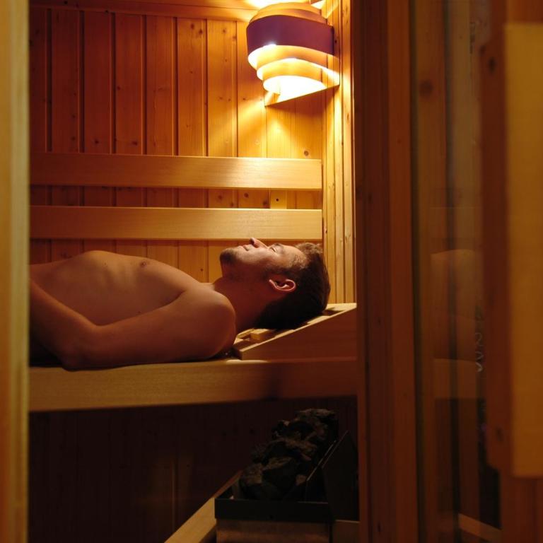 Haus Iris - Doppelzimmer ohne Balkon - 2