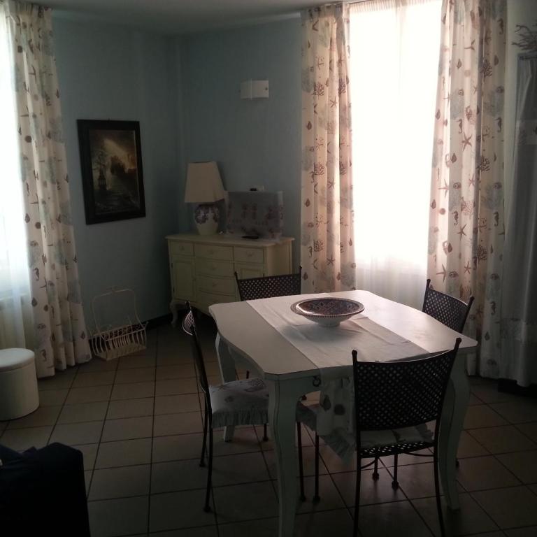 Case Vacanze Borgo Marina IMPERIA - Appartamento con Vista Mare - 5