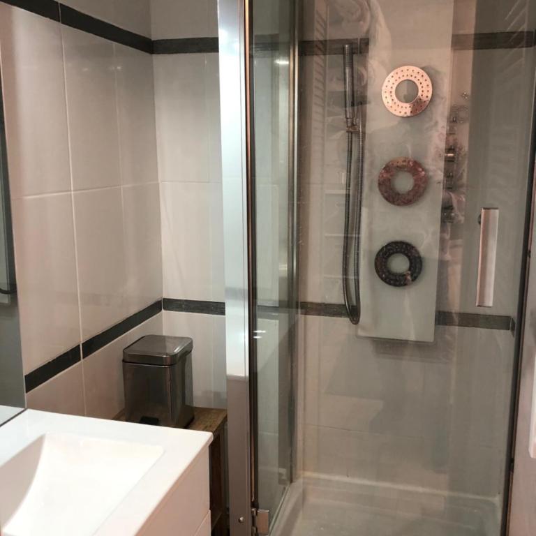 Villa Magaly T4 à 50 m de la plage et de Valras centre avec linge de lit et ménage inclus - Appartamento con 2 Camere da Letto e Vista Mare - 29