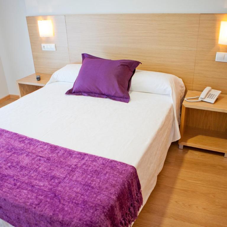 Hotel Brisa del Mar - Habitación Doble con balcón - 1 o 2 camas - 3