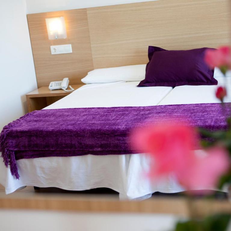 Hotel Brisa del Mar - Habitación Doble con balcón - 1 o 2 camas - 9