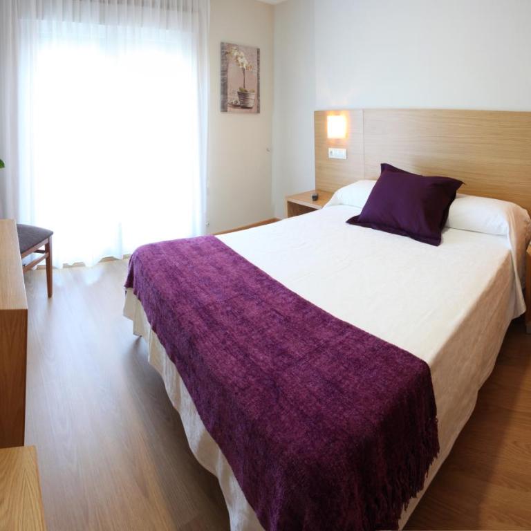 Hotel Brisa del Mar - Habitación Doble con balcón - 1 o 2 camas - 1