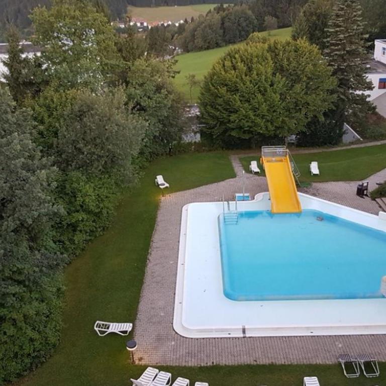 Ferienwohnung mit extra Schlafzimmer und Blick in den Bayrischen Wald oberhalb von Sankt Engelmar - Appartamento con 1 Camera da Letto - 10