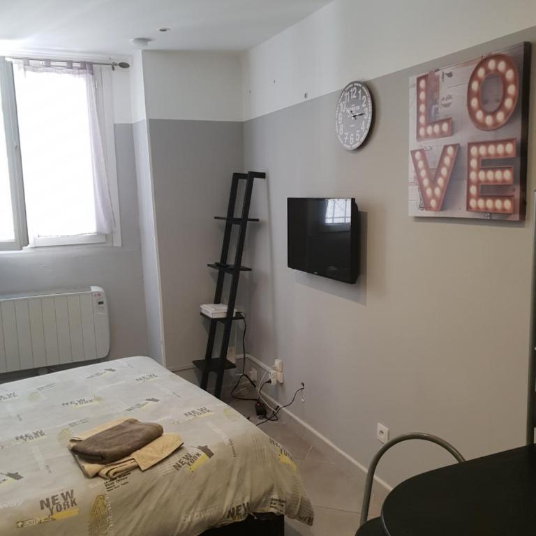 Chambre cosy - Appartement 1 Chambre - 3