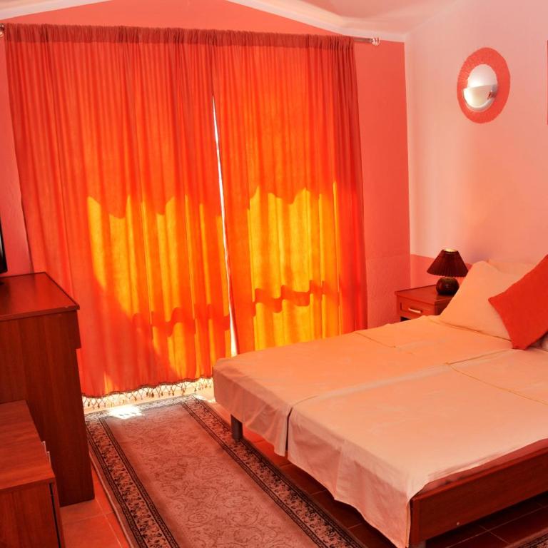 Aparthotel Villa Primafila - Apartman s 1 Spavaćom Sobom i Terasom - 2