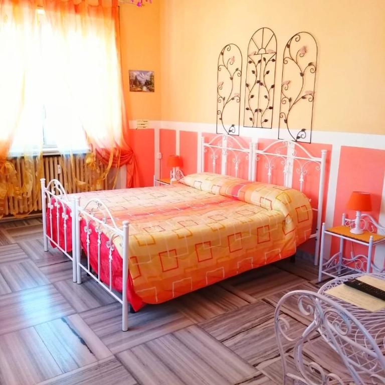 Hotel Serenella - Camera Matrimoniale/Doppia con Letti Singoli con Bagno Privato - 2