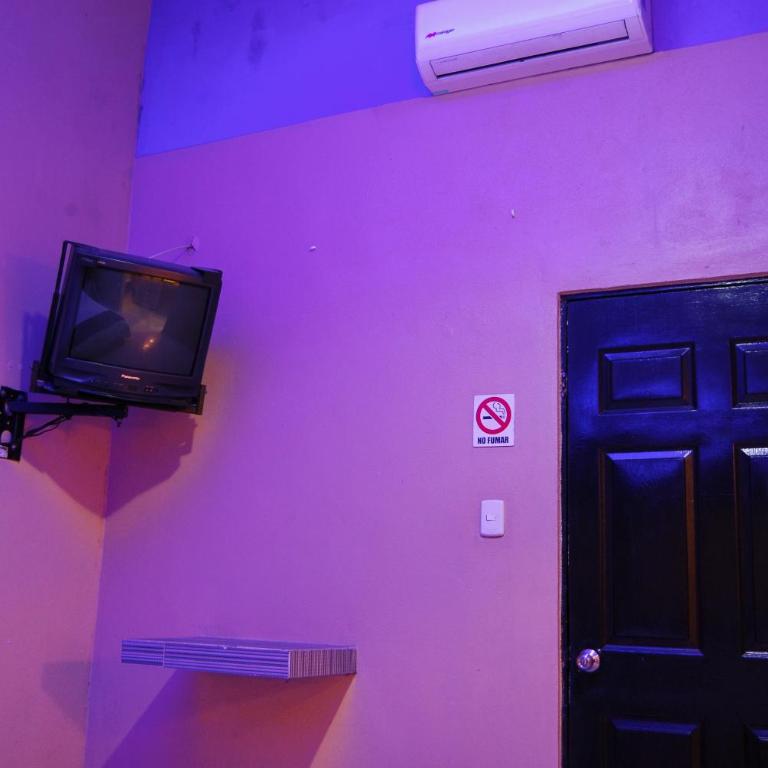 OYO Hotel Oasis - Standard - 6