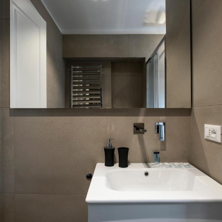 Residenza Fontanella Barberini by Spanish Steps - Appartamento con 2 Camere da Letto - 47