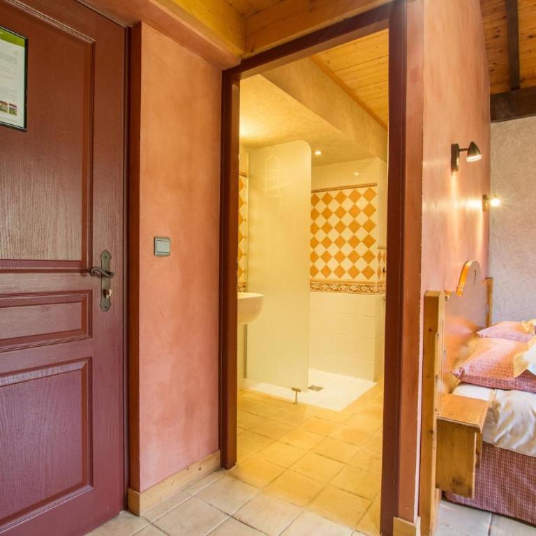 Le bois des Louison - Chambre Quadruple avec Douche - 5