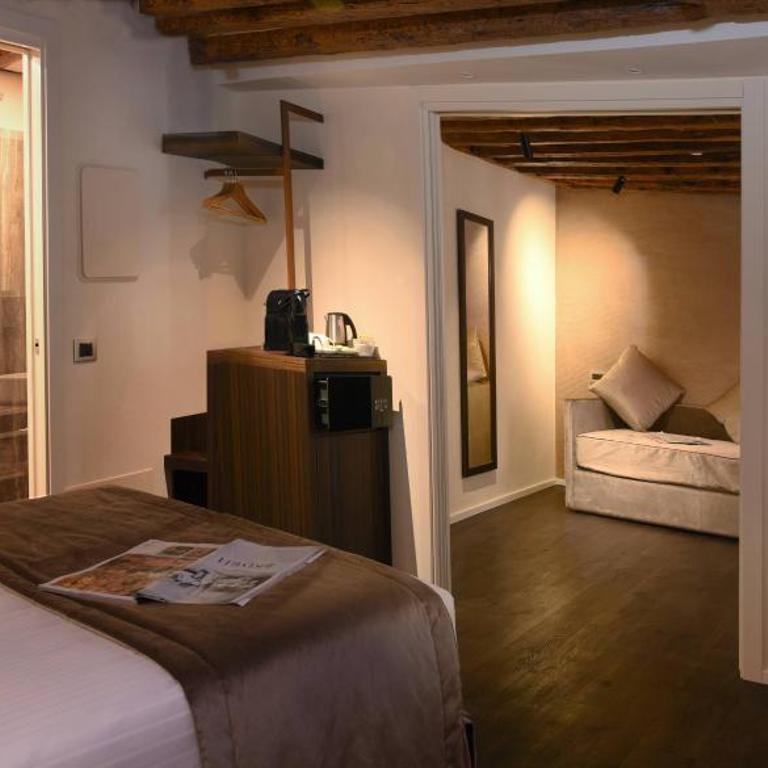 Rosa Salva Hotel - Camera Familiare - 7