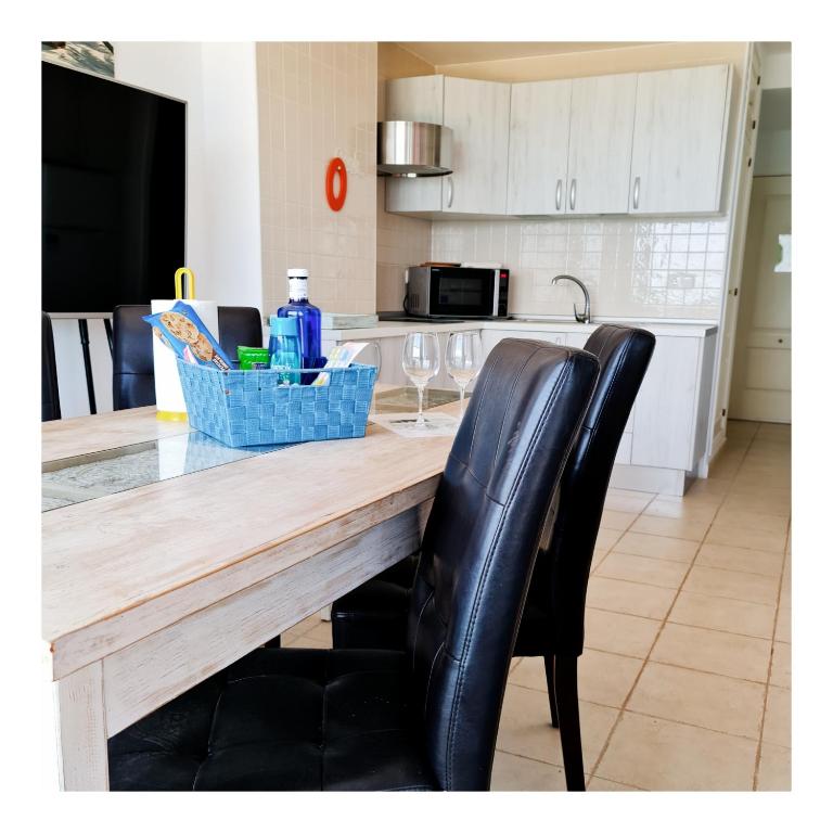 Your Ocean Window - Apartamento Superior - 23