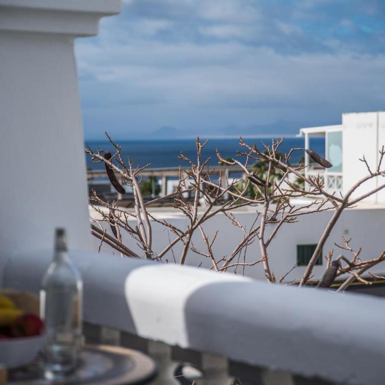 Casa Anemona with terrace shared pool sea views and free wifi - Apartment - 7