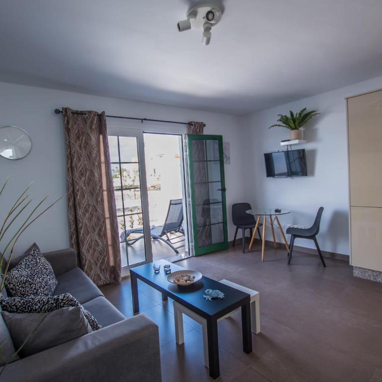 Casa Anemona with terrace shared pool sea views and free wifi - Apartment - 15
