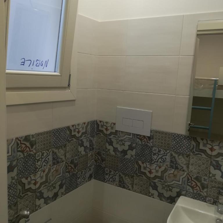 B&B Marconi - Chambre Quadruple avec Salle de Bains Privative - 2