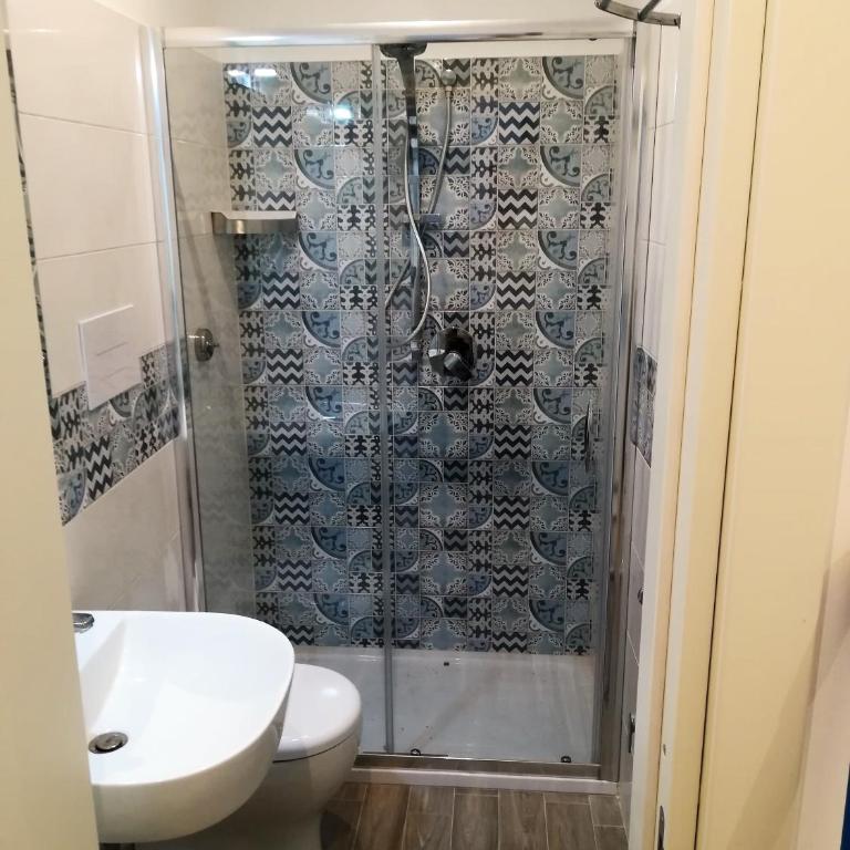 B&B Marconi - Chambre Double avec Salle de Bains Privative - 7
