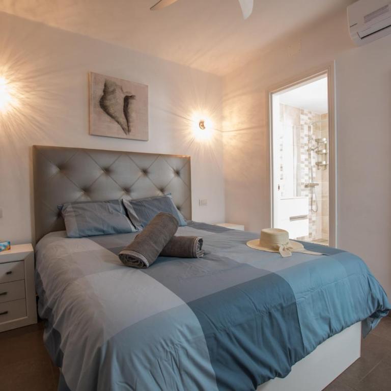 Casa Anemona with terrace shared pool sea views and free wifi - Apartment - 21