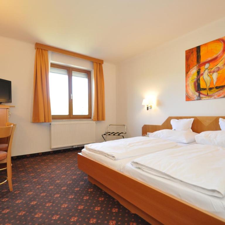 Hotel-Restaurant Teuschler-Mogg Bad Waltersdorf inklusiv Genusscard - Habitación Doble - 3