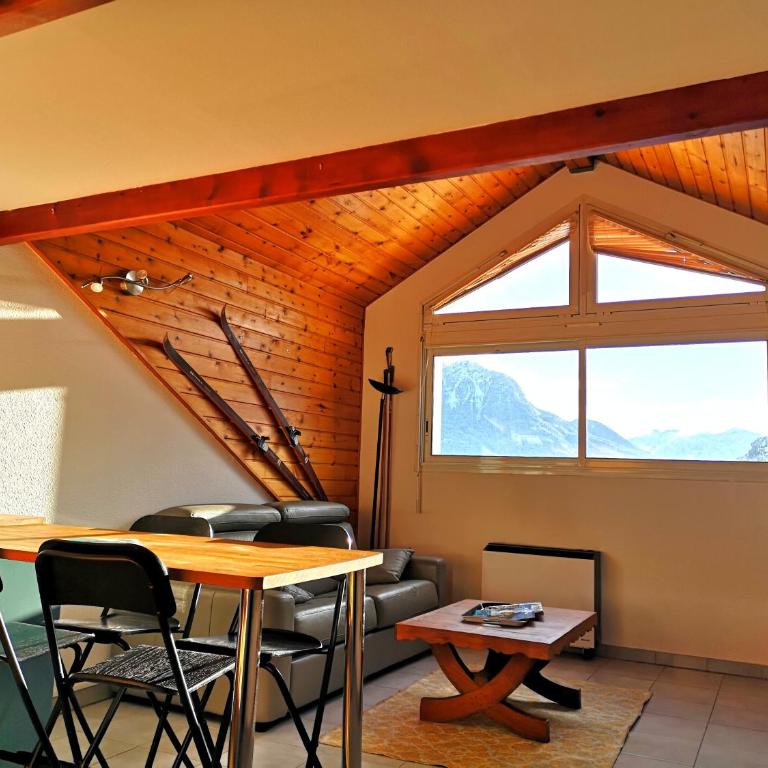 Agréable T3 mezzanine jusqu'à 5 personnes - Apartamento de 2 dormitorios - 1
