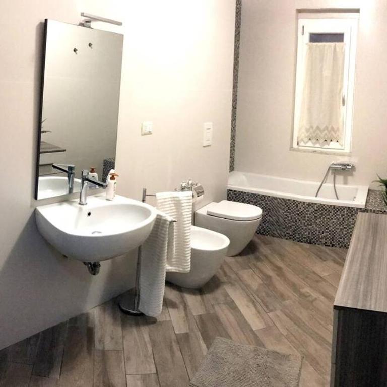 CASA CANTONIERA-GUEST HOUSE : COSTRUITE IL VIAGGIO - Casa Vacanze - 22