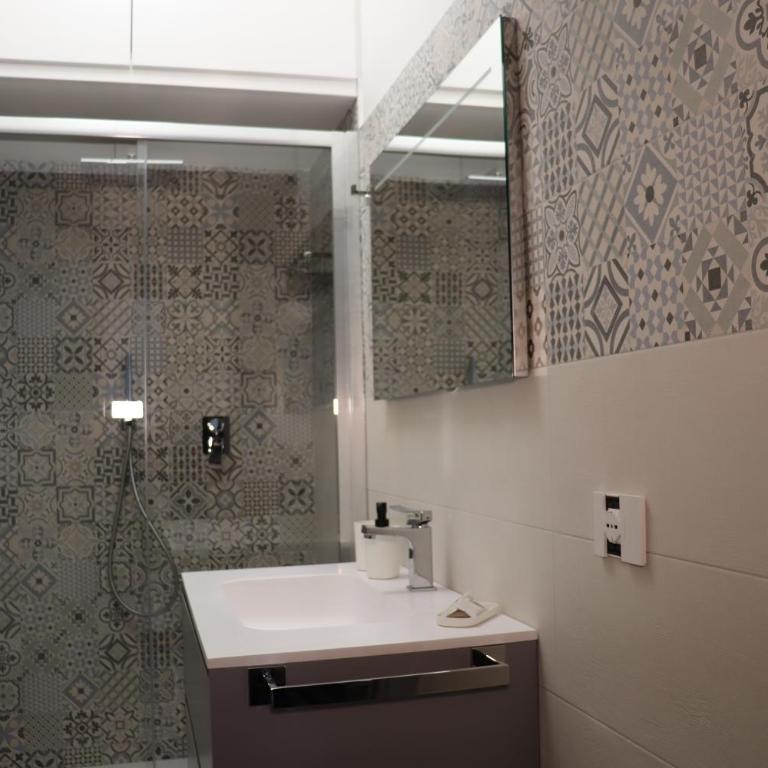 Casa Battisti - One-Bedroom Apartment - 25