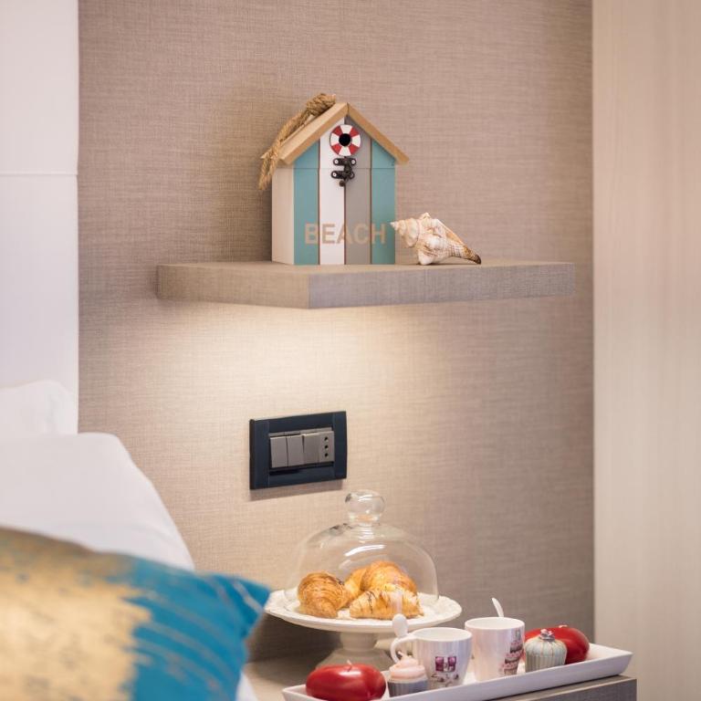 Viva Beach Hotel - 20m from the Beach & Large Breakfast - Camera Matrimoniale/Doppia con Letti Singoli - 5