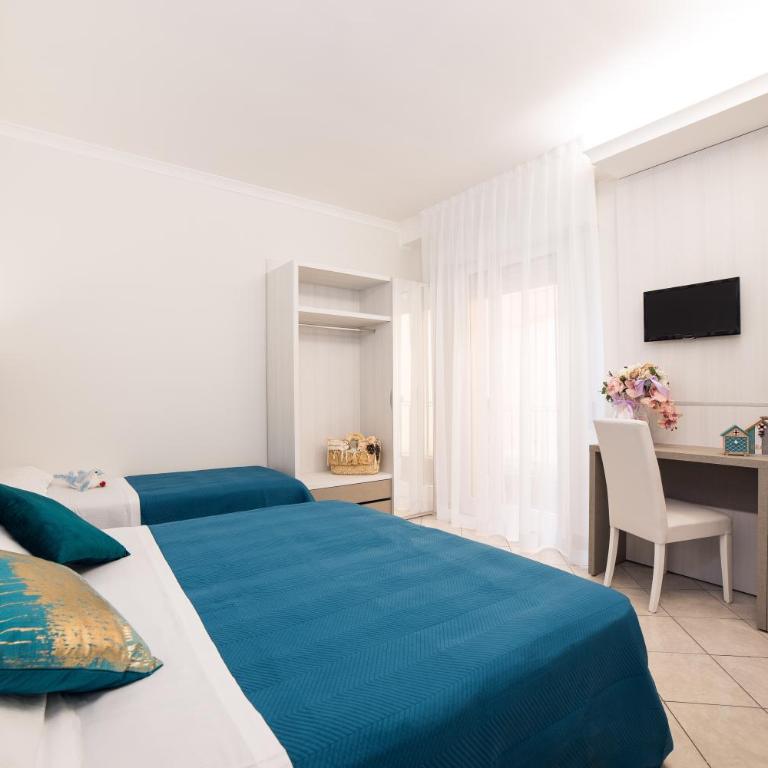 Viva Beach Hotel - 20m from the Beach & Large Breakfast - Camera Tripla - 3
