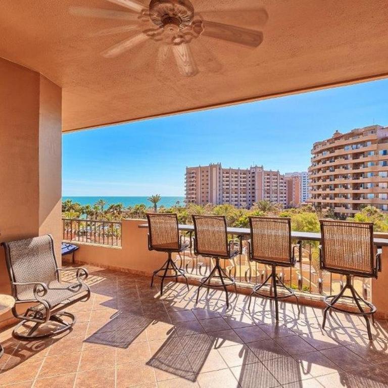 Bella Sirena 305-A - Elegant Oceanview Condo on Beachfront Resort - Apartment with Sea View - 13