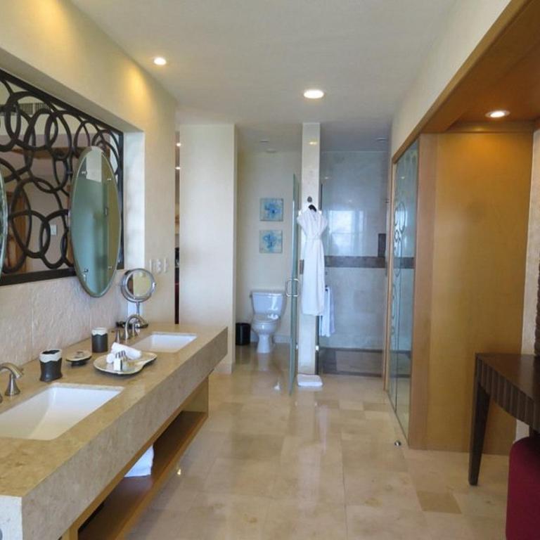 Suites at Garza Blanca Preserve Resort & Spa Puerto Vallarta - Three Bedroom Panorama Suite - 19