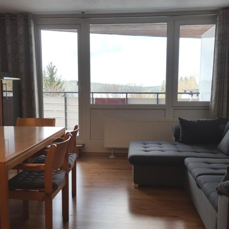 Ferienwohnung mit extra Schlafzimmer und Blick in den Bayrischen Wald oberhalb von Sankt Engelmar - Appartamento con 1 Camera da Letto - 1