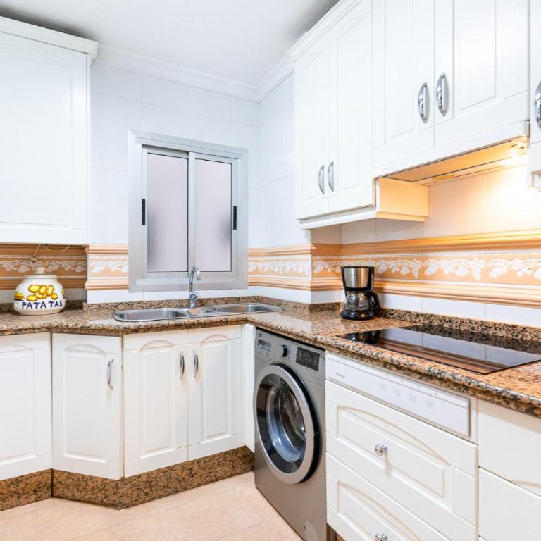 Maritimo Fuengirola - Beach apartment first line - Apartamento con vistas al mar - 13