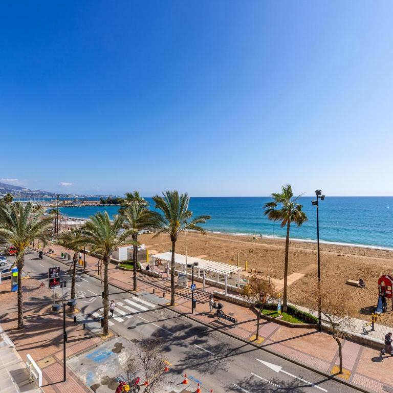 Maritimo Fuengirola - Beach apartment first line - Apartamento con vistas al mar - 23