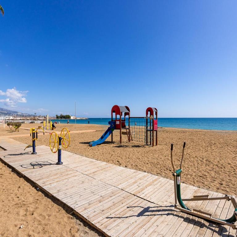 Maritimo Fuengirola - Beach apartment first line - Apartamento con vistas al mar - 25