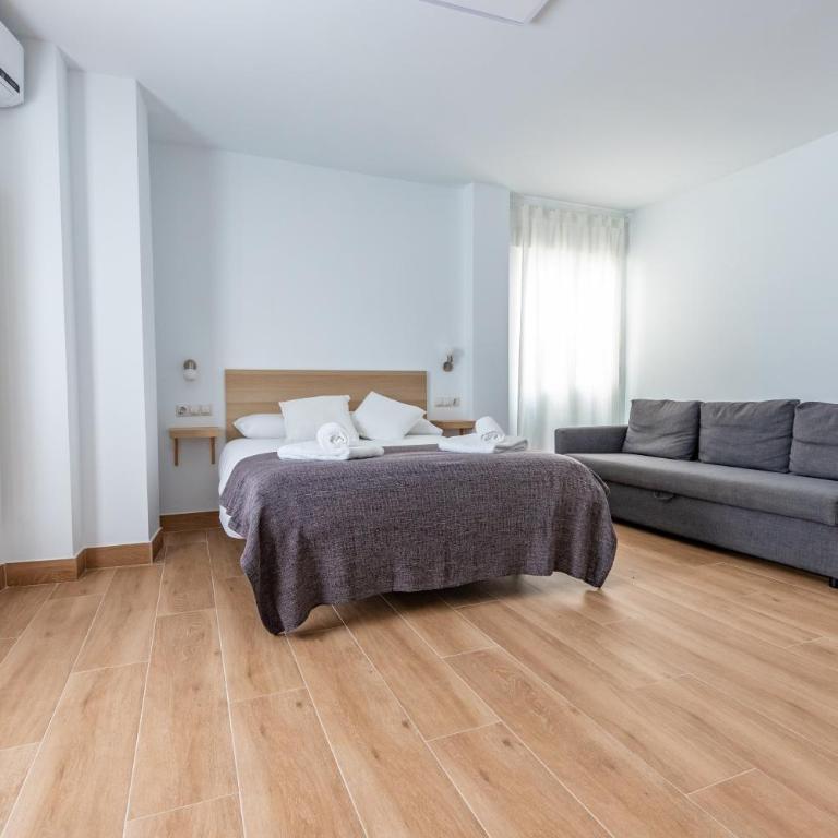 FUN BUILDING STUDIOS by HOMEABOUT - Estudio con sofá cama - 8