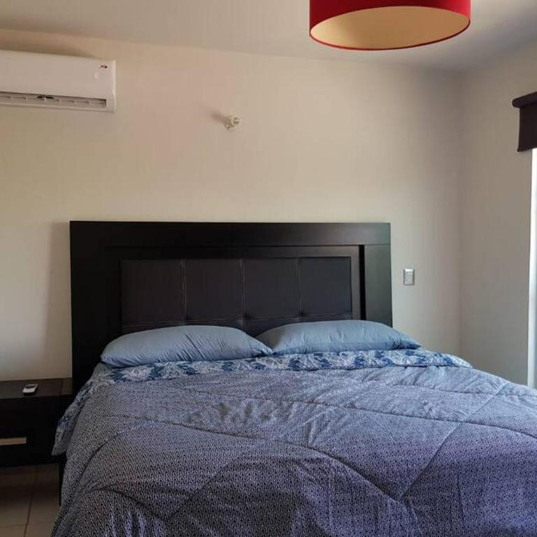 Hermosa, grande y pet friendly - 6 personas a 4 calles del Mar - Three-Bedroom House - 6