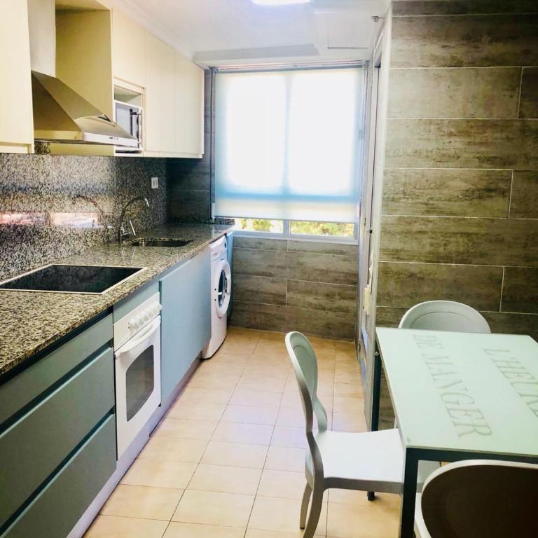 Ranas 2ºC - Three-Bedroom Apartment - 4