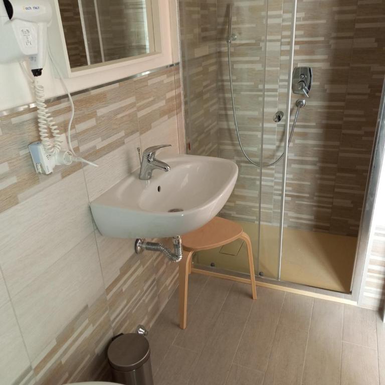 B&B Il canale - Camera Matrimoniale con Bagno Privato - 10