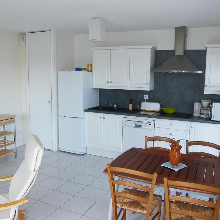 Appartement Rez-De-Chaussee 4 Personnes Face Au Port De Peche- Residence Le Magellan - Appartement 1 Chambre - 4