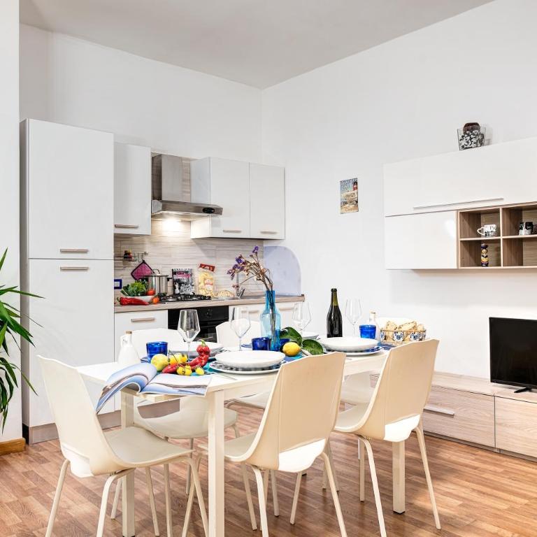Living Times Apartment - Appartamento con 2 Camere da Letto - 1