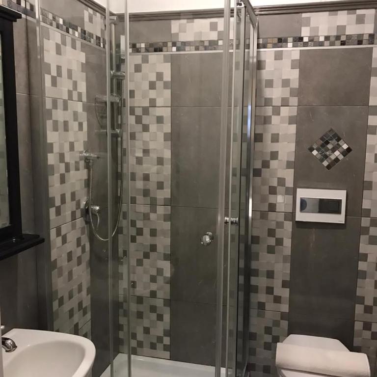Guest House Bracciano RM - Camera Singola con Bagno Privato - 2